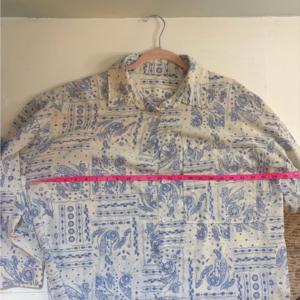 South Moon Under White and Blue Bandana Print Collard Button up size medium - Picture 6 of 7